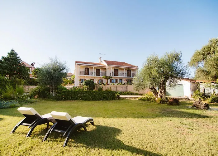 Dimoulias House *