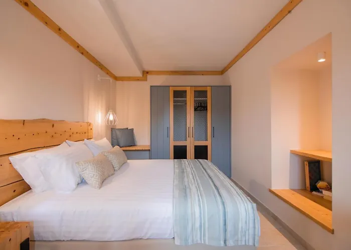 Dimoulias House Апартаменты Като-Коракиана